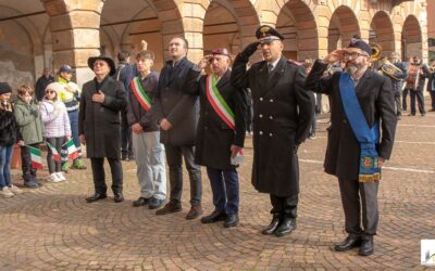 Abbiamo ricordato i caduti delle guerre e ci siamo uniti in un pensiero di pace